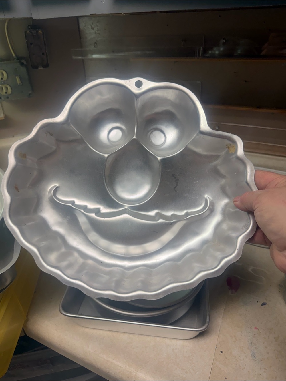 Novelty Elmo Face Cake Pan - Silver